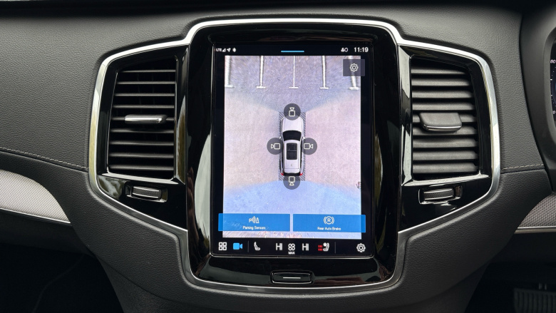 Volvo XC90 2.0 B5D [235] Plus Dark 5dr AWD Geartronic Diesel Estate